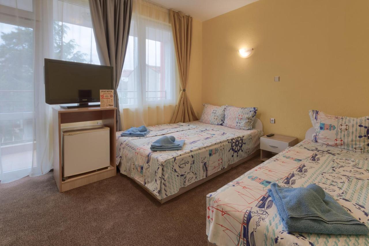 Kazlarov Guest House Китен Экстерьер фото