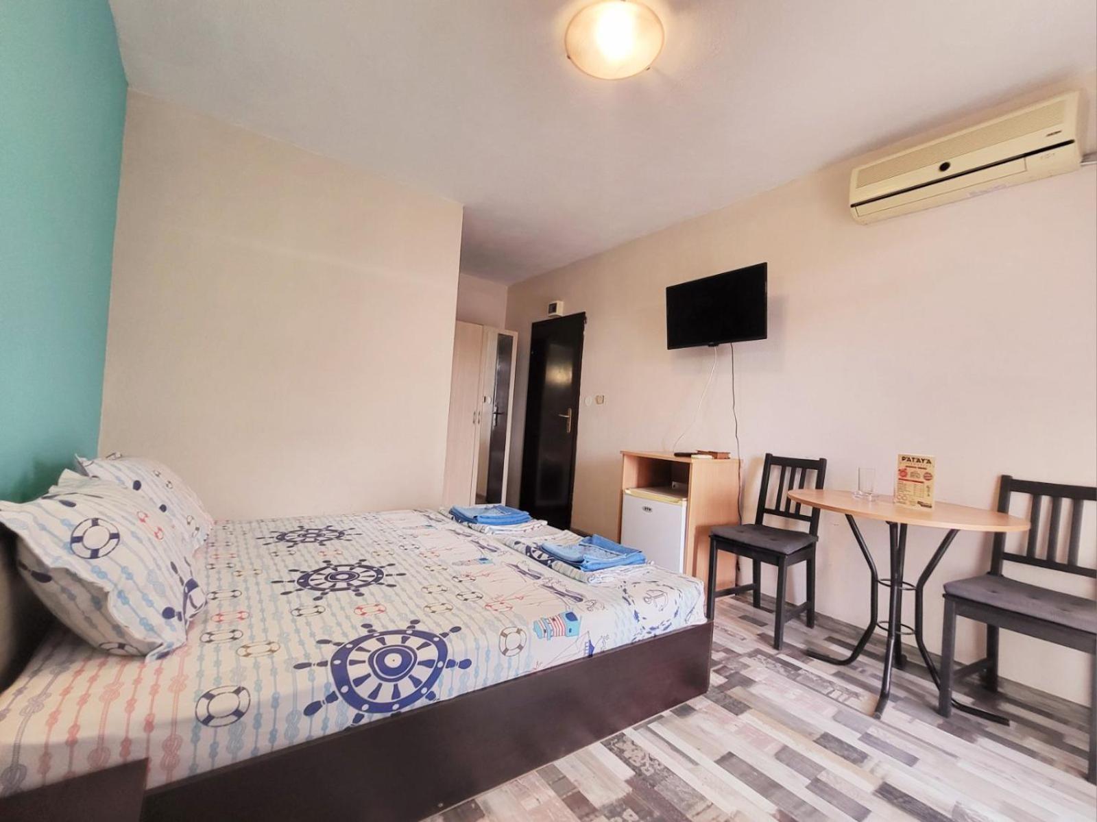 Kazlarov Guest House Китен Экстерьер фото
